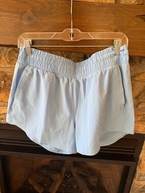 Under Armor Women’s Light Blue Athletic Shorts with Elastic Waist
